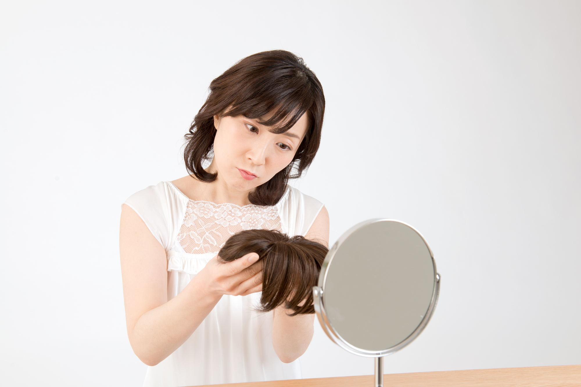 梅田周辺で円形脱毛症が改善できる評判の専門院と言えば？