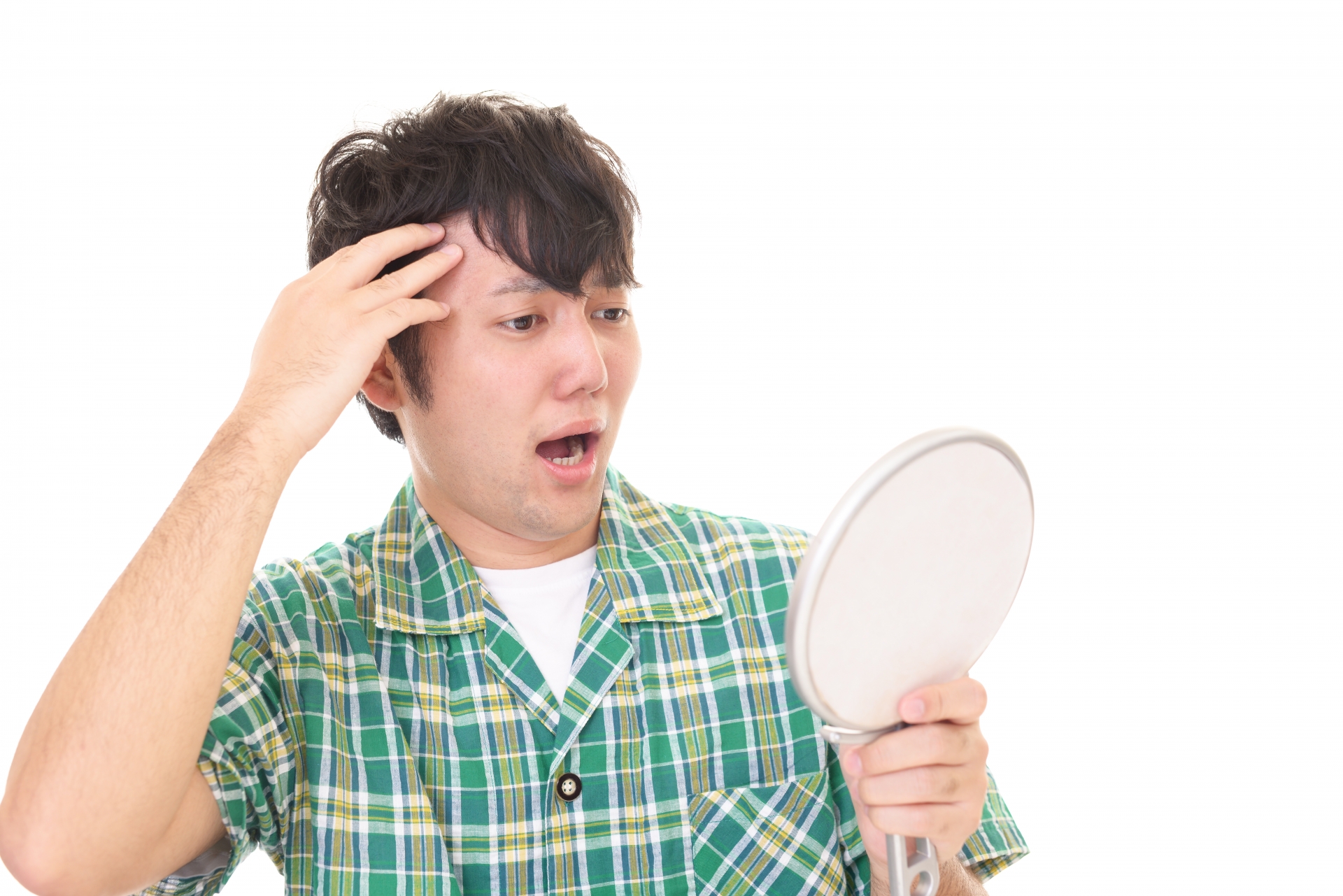 年齢とともに気になる薄毛の正しい対策法|効果的な予防と改善方法