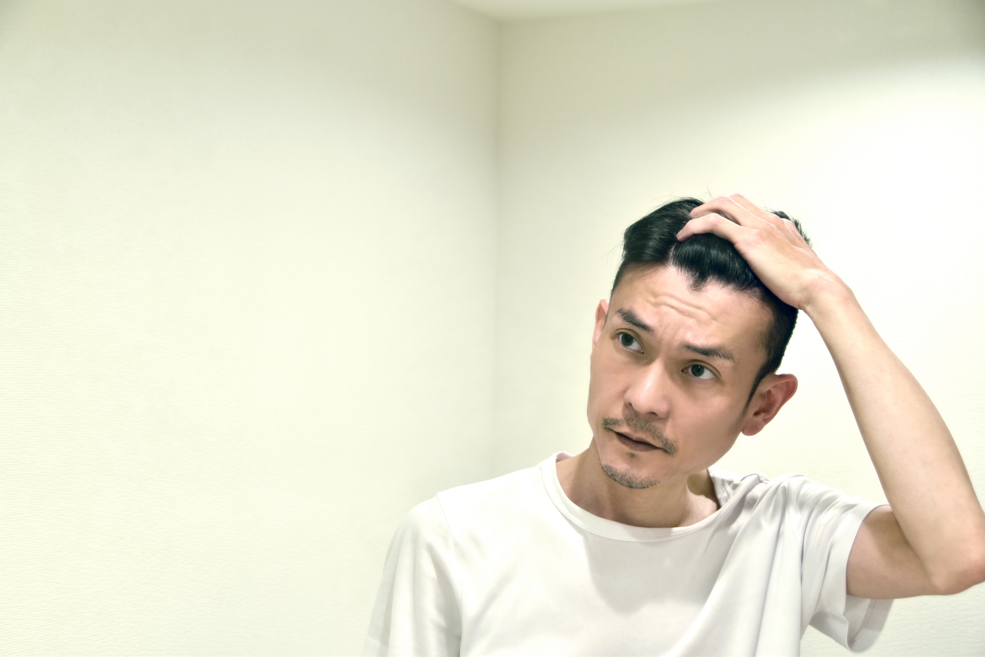 髪のボリュームが激変！今日からできる薄毛対策の全体像と改善ステップ