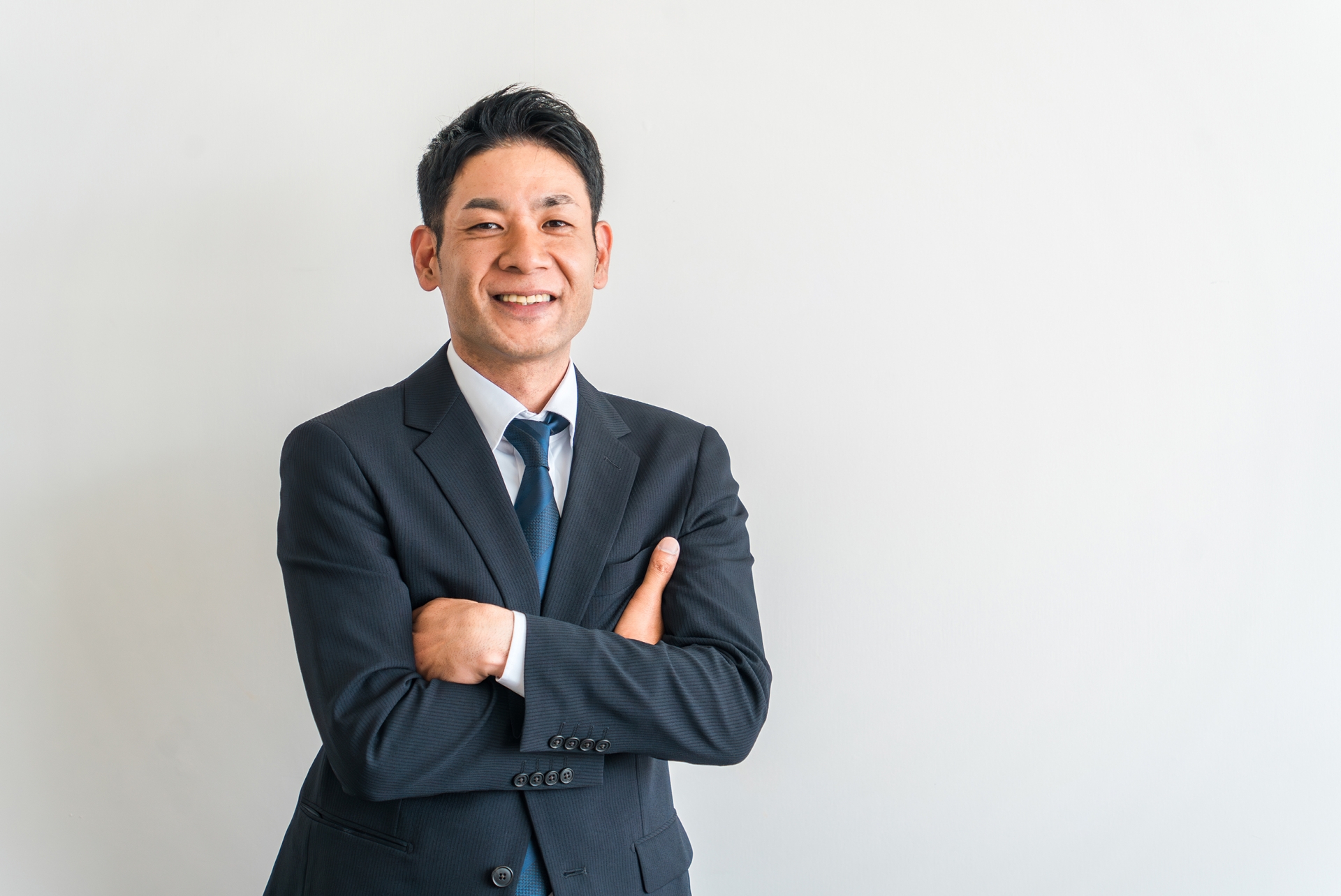 今日からできる！M字はげを目立たなくする髪型とセット術